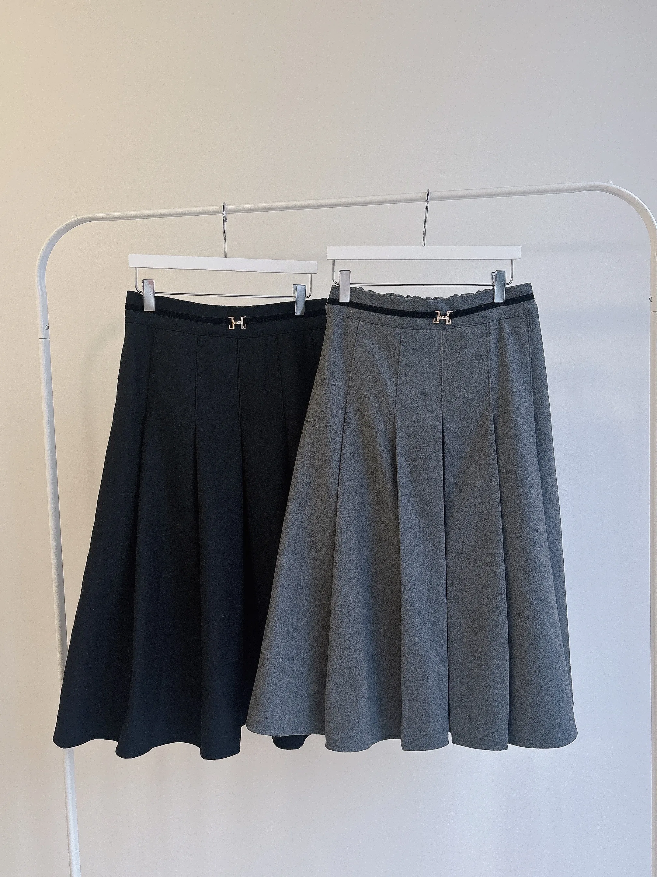 ウール混ベルトプリーツバックゴムサイドジップスカート | mirangmirang | 詳細画像20