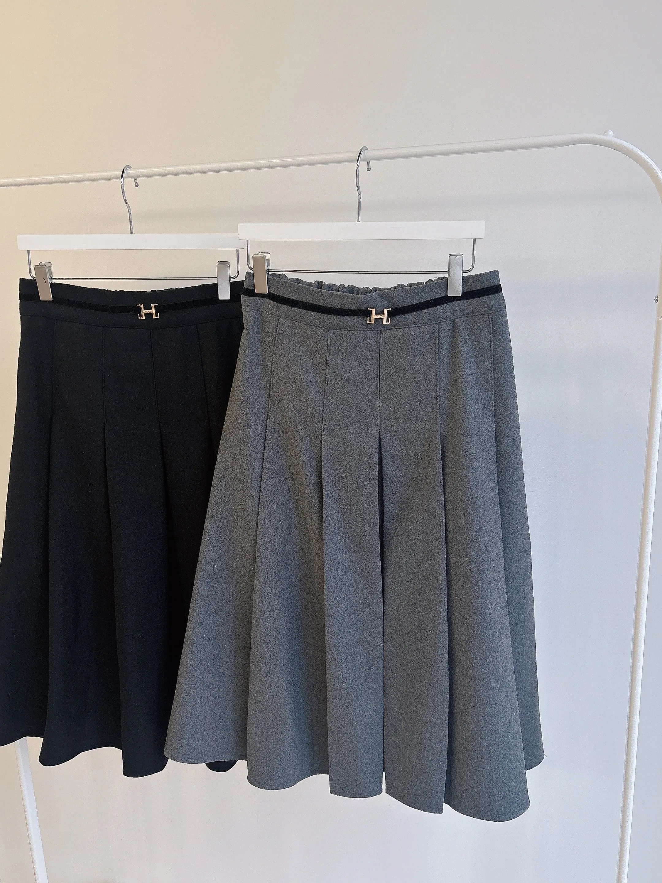 ウール混ベルトプリーツバックゴムサイドジップスカート | mirangmirang | 詳細画像21