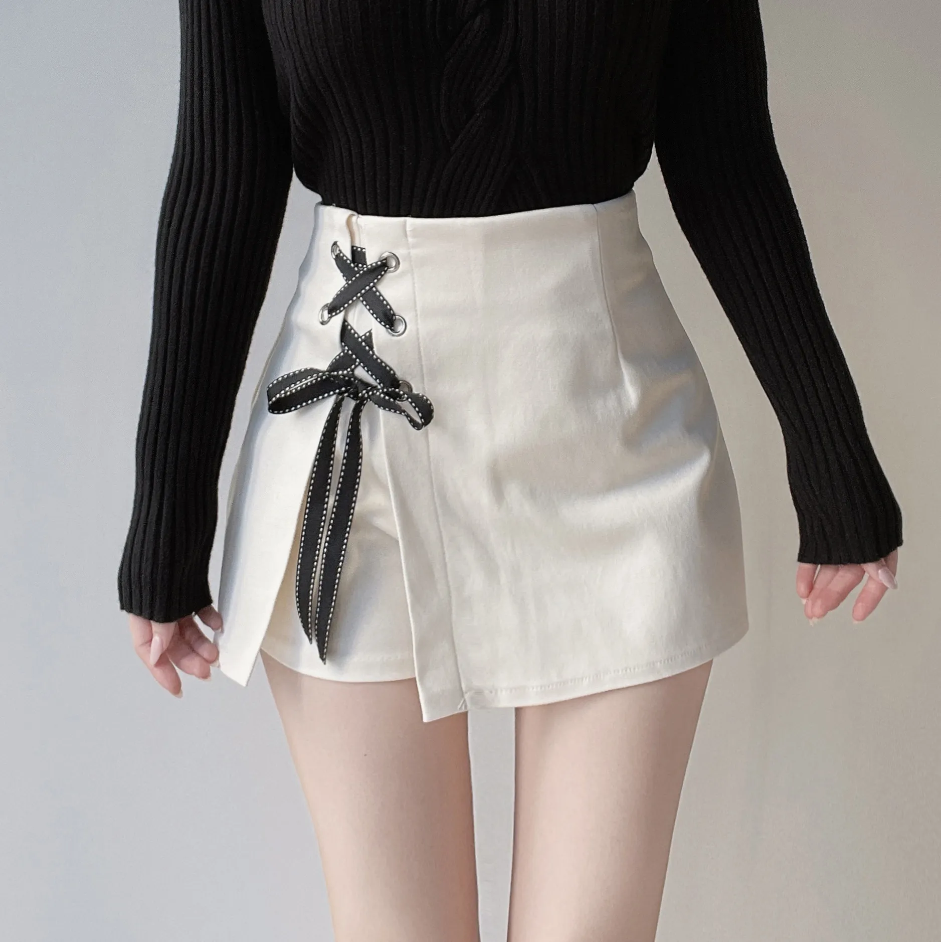 ハイウエストアイレットリボンショートパンツ | mirangmirang | 詳細画像32