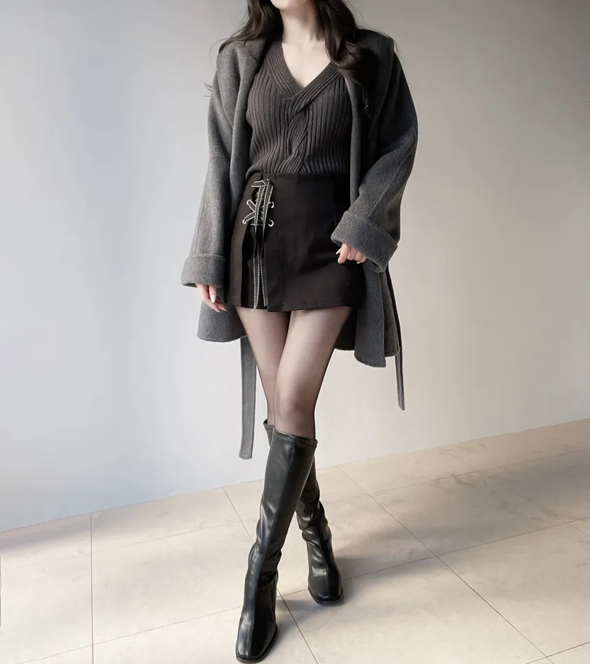 リブツイストVネックスリムスリットニット | mirangmirang | 詳細画像33