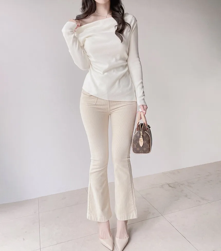 シャーリングボートネックワンショルダーアンバランススリットTシャツ | mirangmirang | 詳細画像12