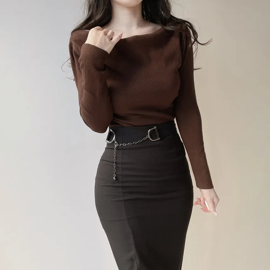 シャーリングボートネックワンショルダーアンバランススリットTシャツ | mirangmirang | 詳細画像38