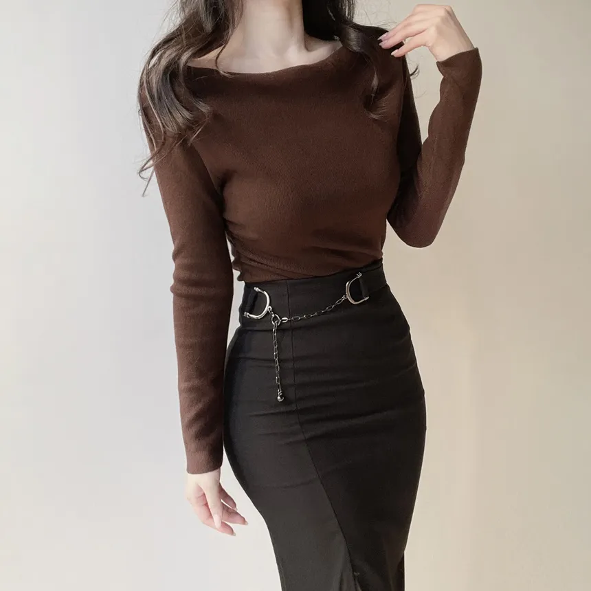 シャーリングボートネックワンショルダーアンバランススリットTシャツ | mirangmirang | 詳細画像41