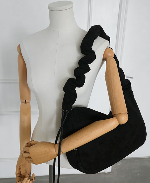 スエード調ジップアップドローストリングポケットショルダーバッグ | 詳細画像6