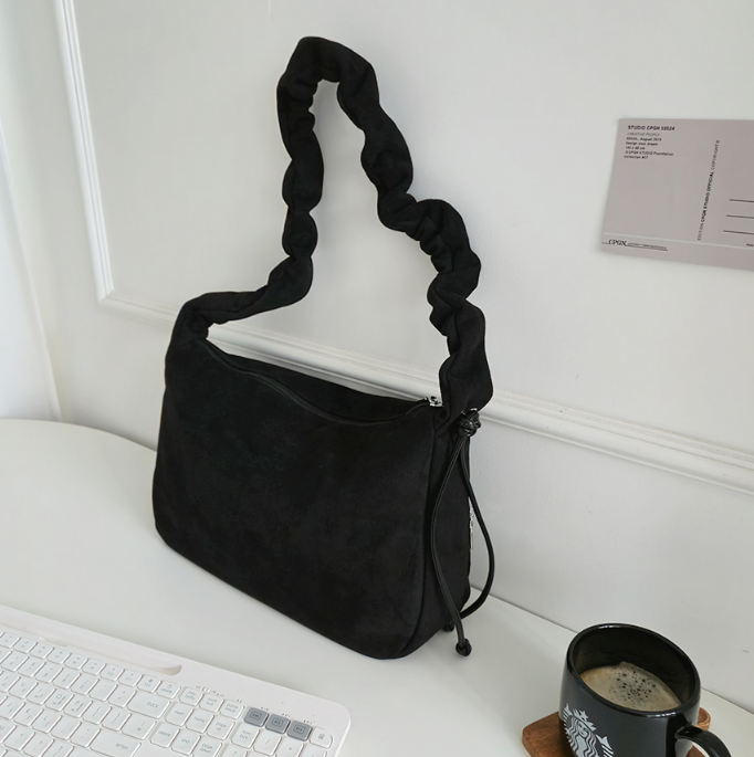 スエード調ジップアップドローストリングポケットショルダーバッグ | 詳細画像26