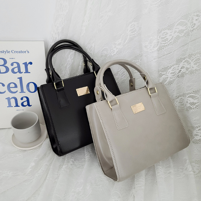 レザー調ミニショルダーバッグ | 詳細画像24