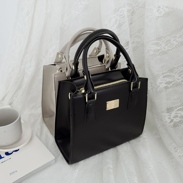 レザー調ミニショルダーバッグ | 詳細画像26