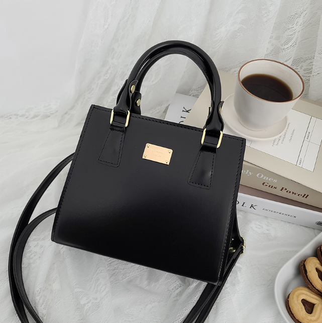 レザー調ミニショルダーバッグ | 詳細画像29