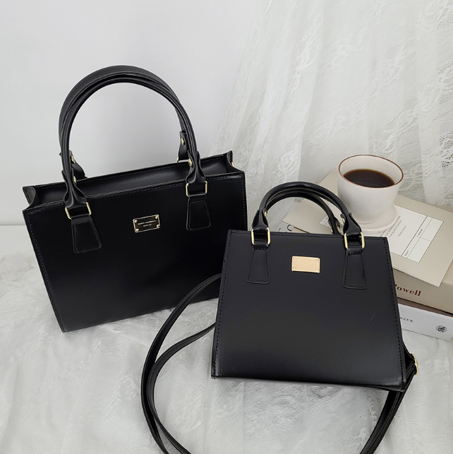 レザー調ミニショルダーバッグ | 詳細画像30