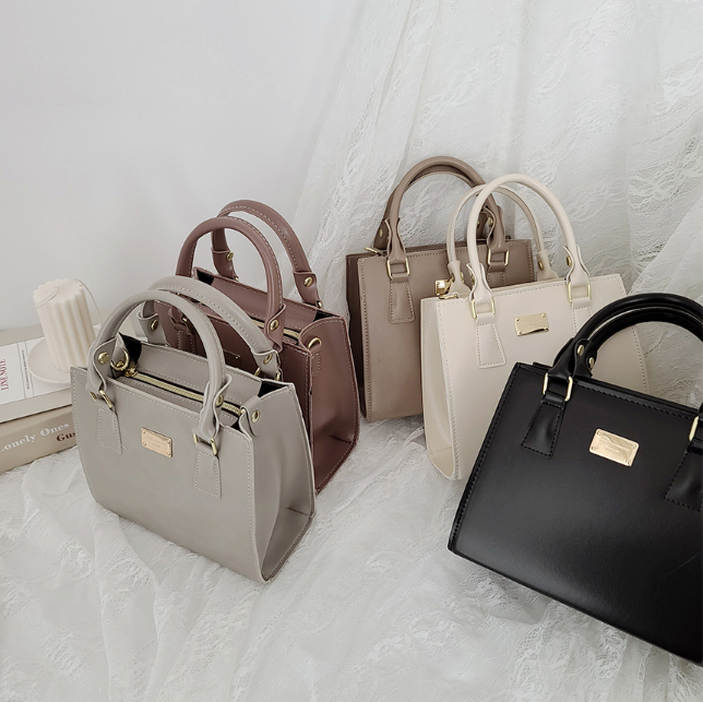 レザー調ミニショルダーバッグ | 詳細画像35