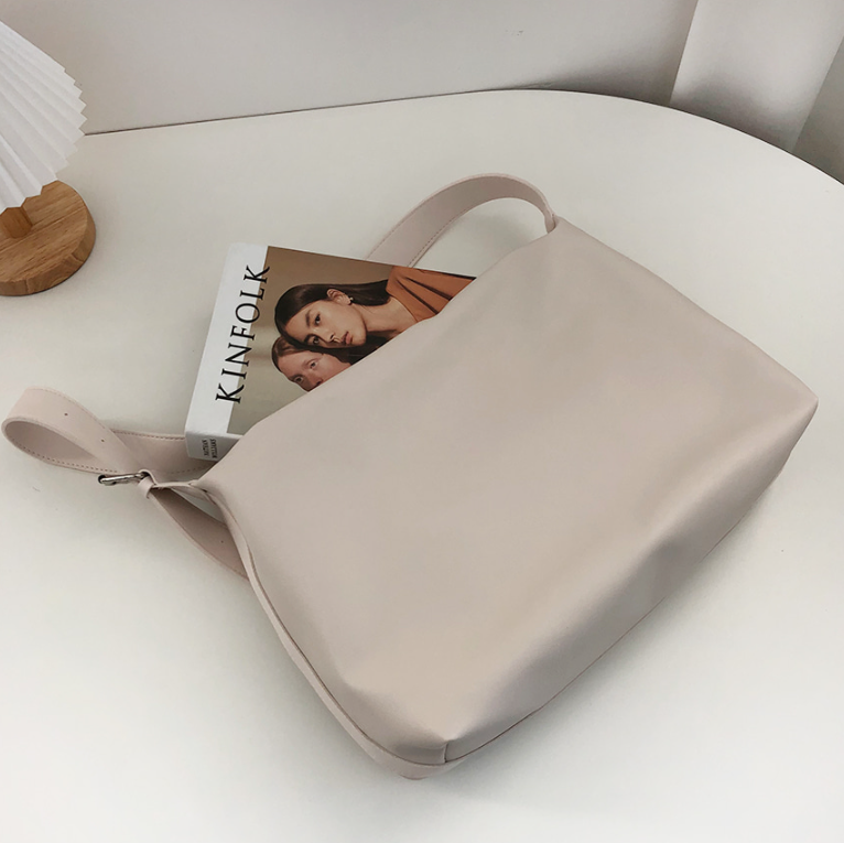 レザー調ベーシックビッグ無地ショルダーバッグ | 詳細画像19