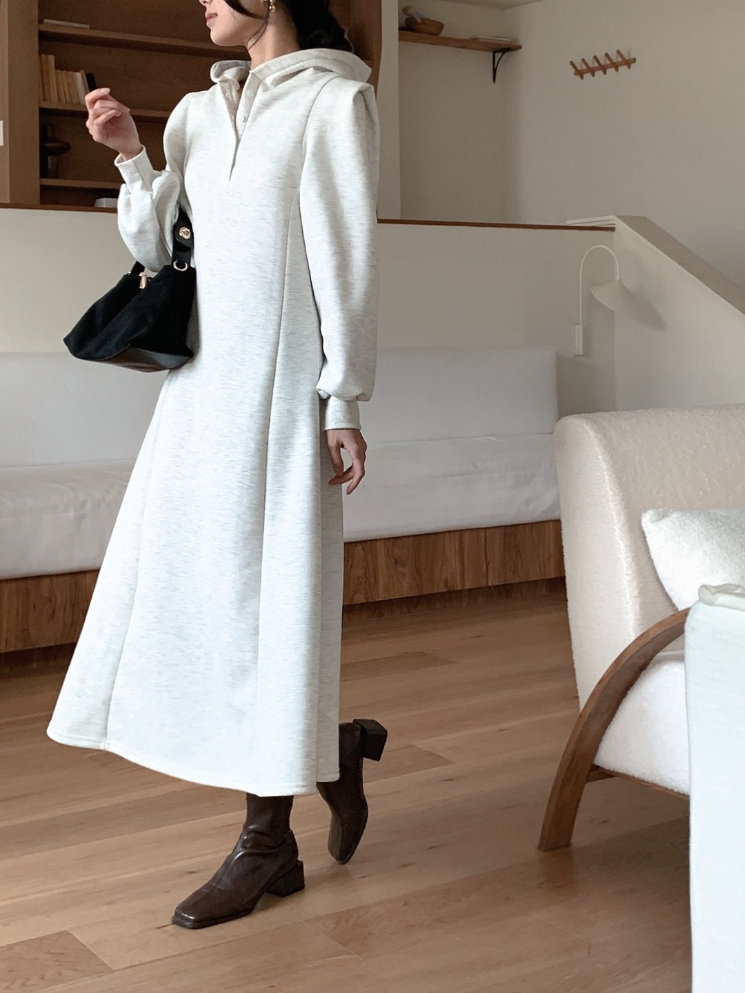 裏起毛ボタンフードパフスリーブロングAラインワンピース | 詳細画像2