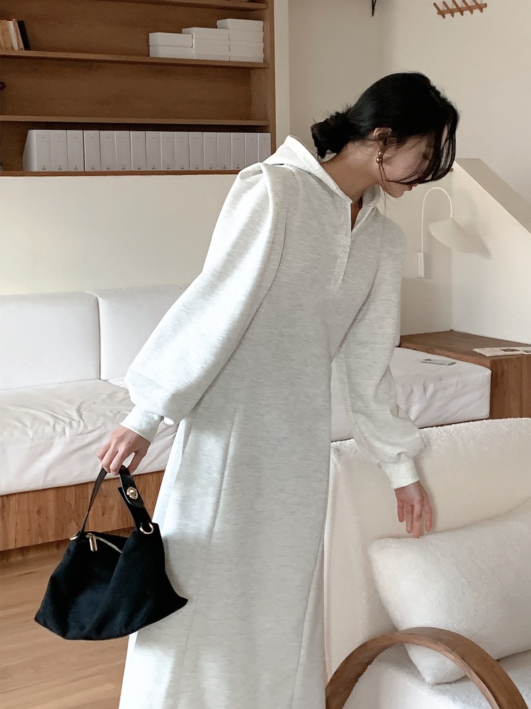 裏起毛ボタンフードパフスリーブロングAラインワンピース | 詳細画像4