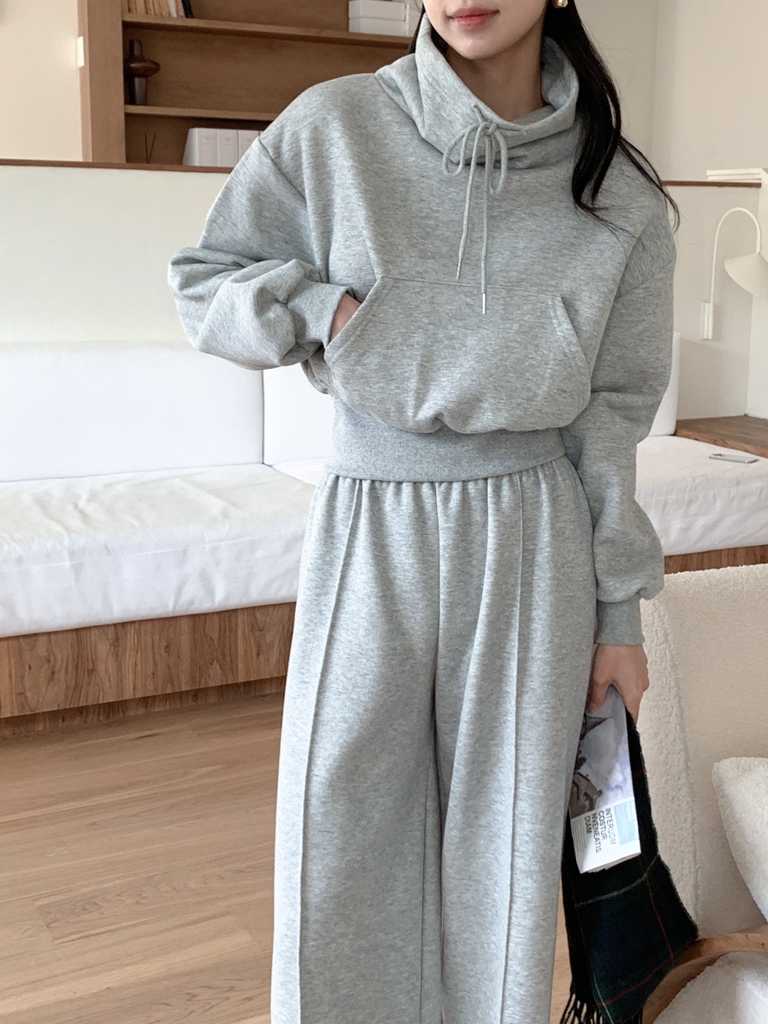 タートルネックドローストリングウエストゴムカンガルーポケットセットアップ | 詳細画像14