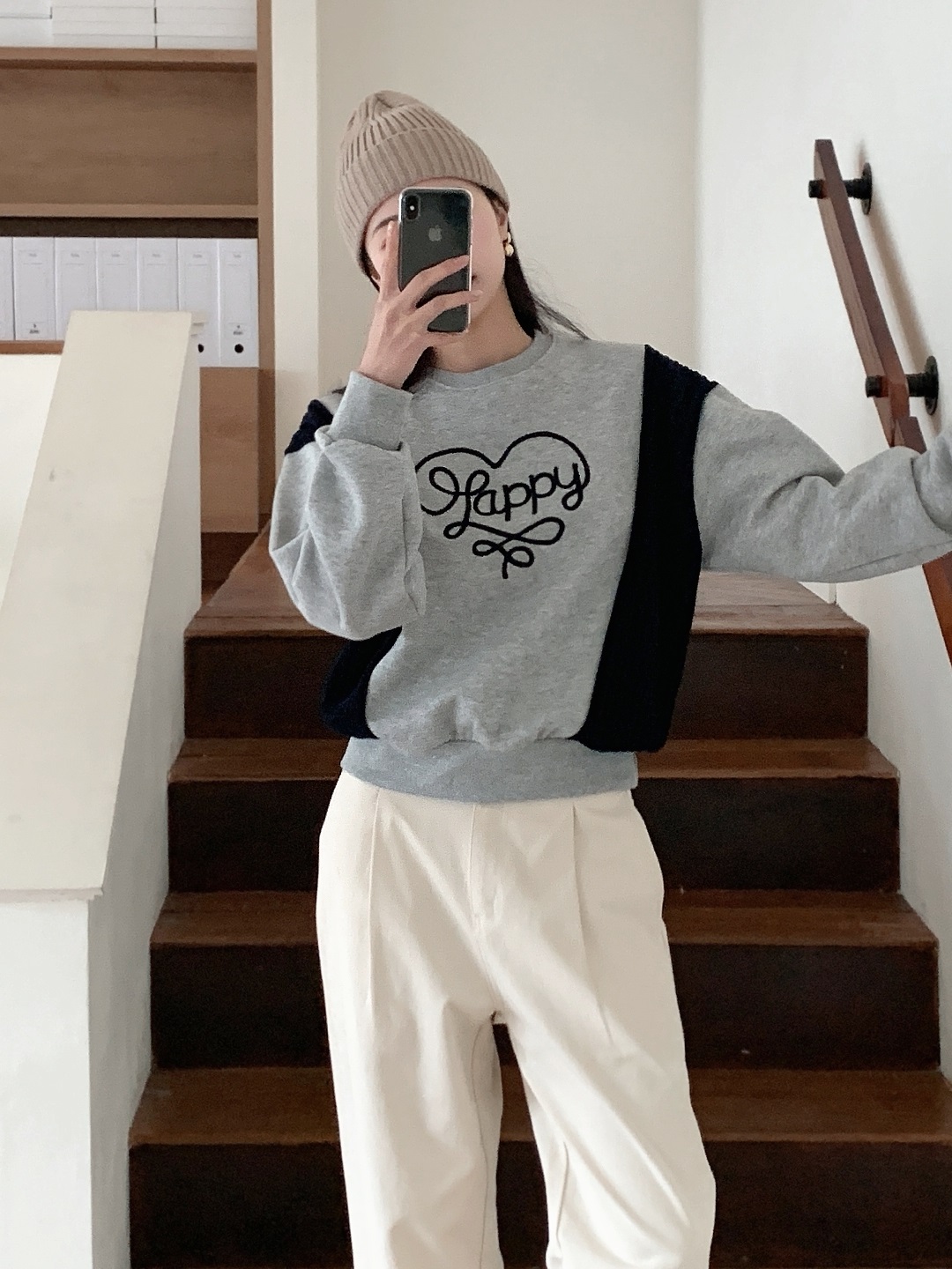 裏起毛ラウンドネック刺繍配色スウェット | 詳細画像5