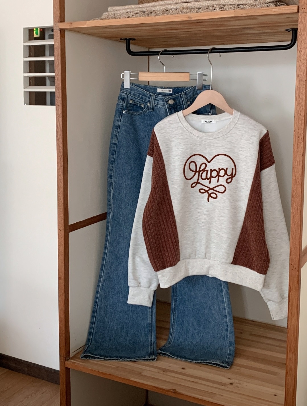 裏起毛ラウンドネック刺繍配色スウェット | 詳細画像6