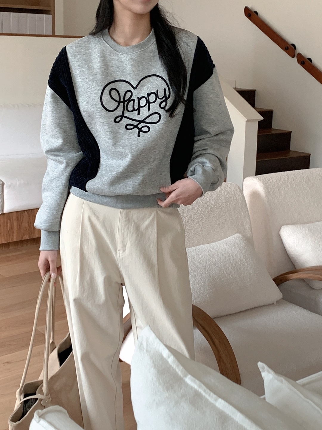 裏起毛ラウンドネック刺繍配色スウェット | 詳細画像10