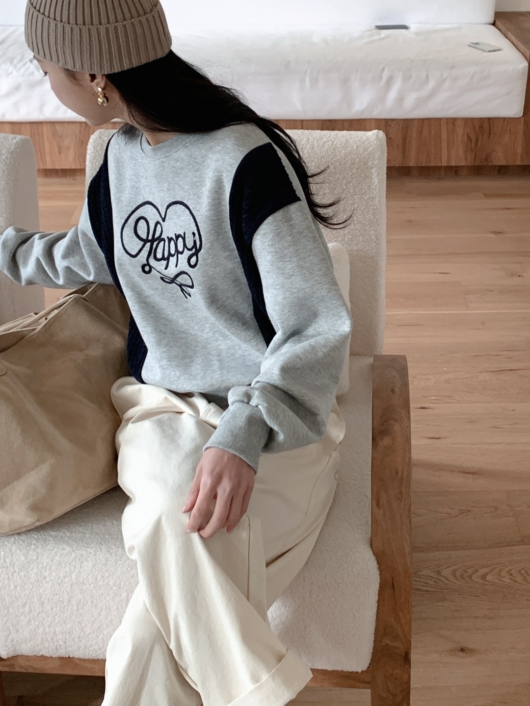 裏起毛ラウンドネック刺繍配色スウェット | 詳細画像16