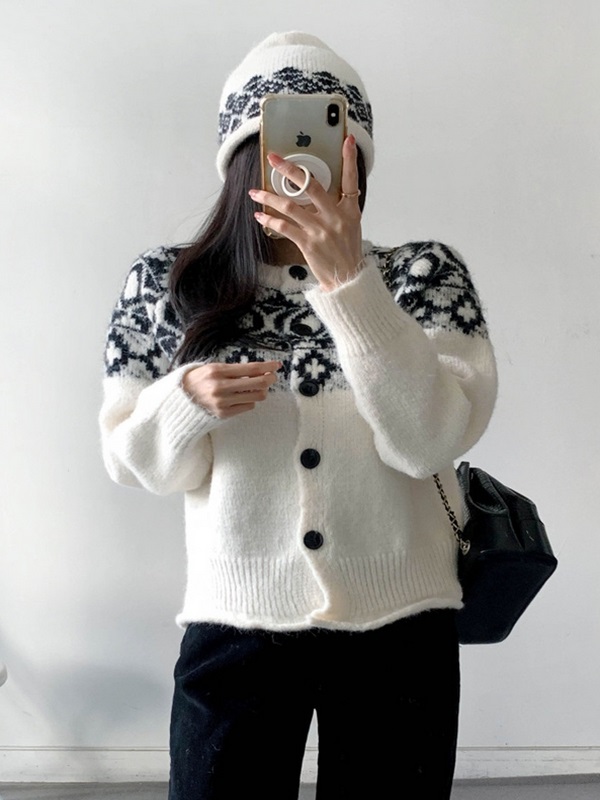 ソフトボタンラウンドネックルーズ長袖ノルディックカーディガンビーニーセット | 詳細画像3