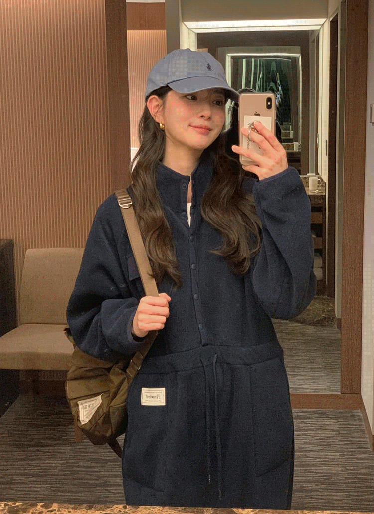 フリースハイネックドローストリングポケットパッチスナップボタン