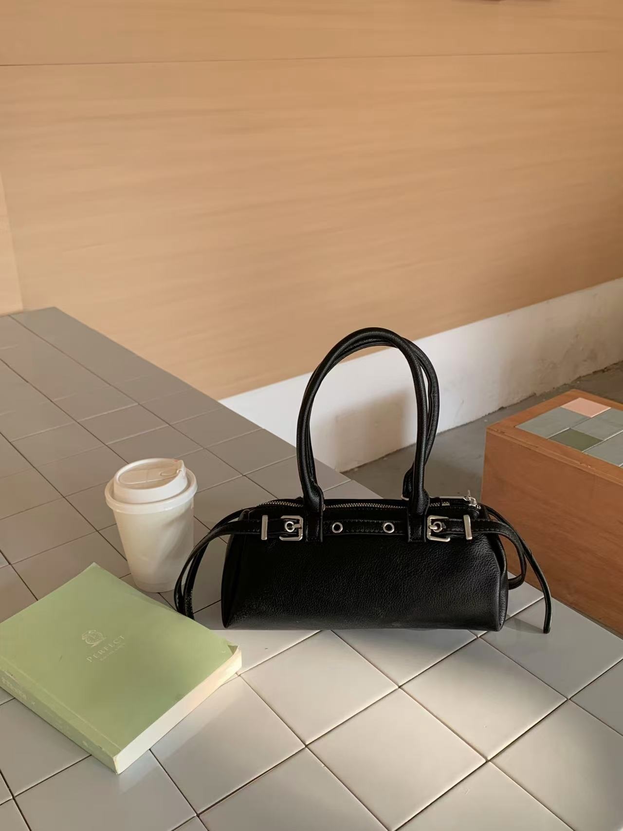 レザー調バックルカラーショルダーバッグ2WAYストラップセット(バックルあり) | 詳細画像13