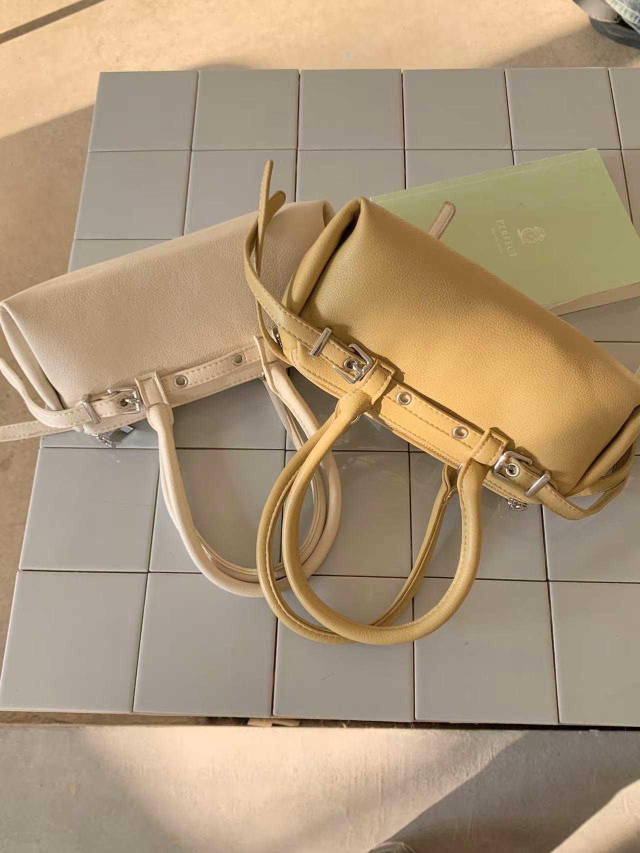 レザー調バックルカラーショルダーバッグ2WAYストラップセット(バックルあり) | 詳細画像16