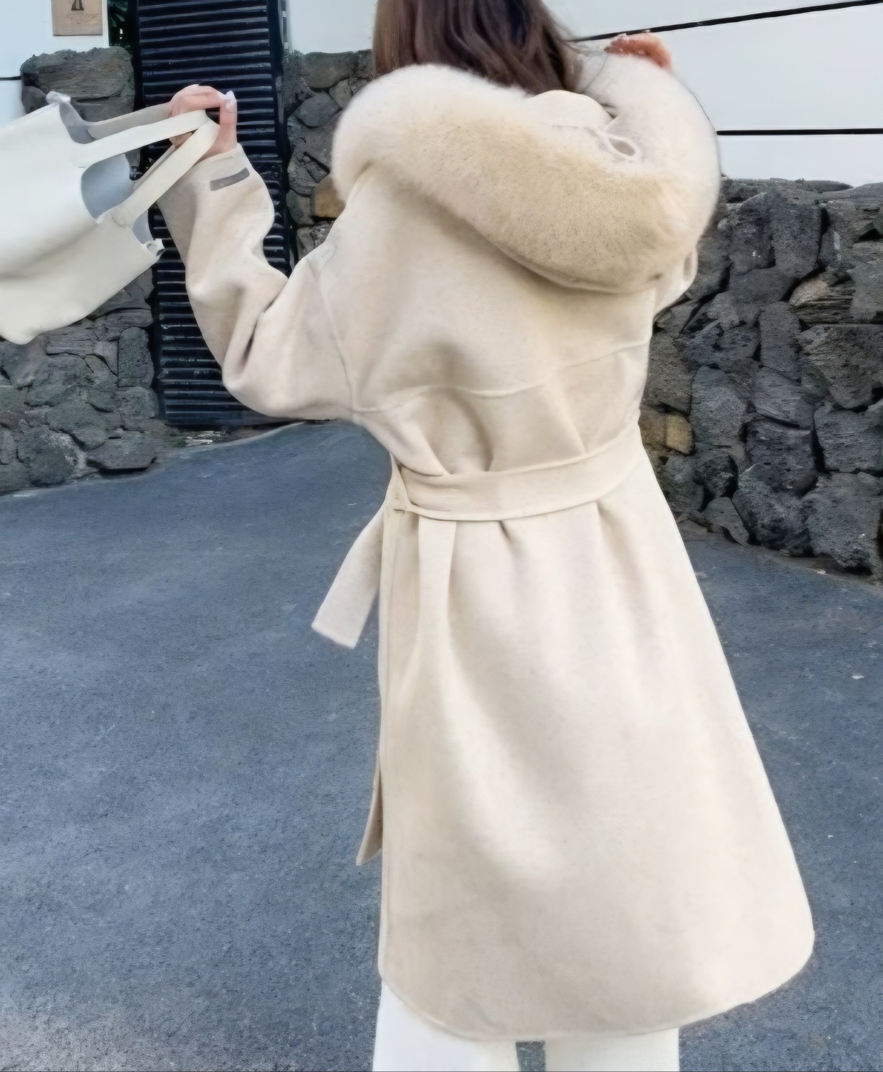 ウール混フォックスファーロングコートストラップ付 | 詳細画像4