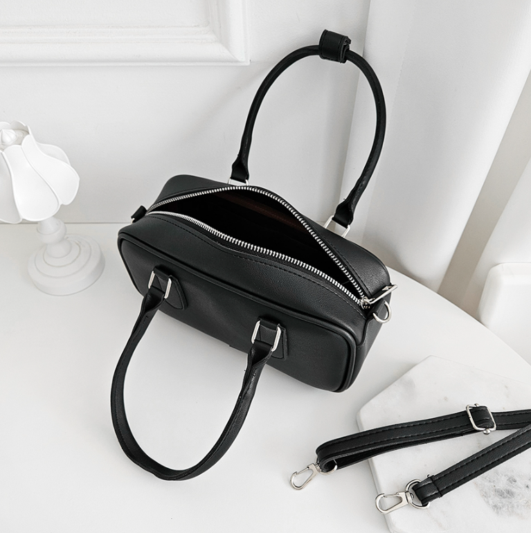 レザー調ミニショルダーバッグ | 詳細画像8