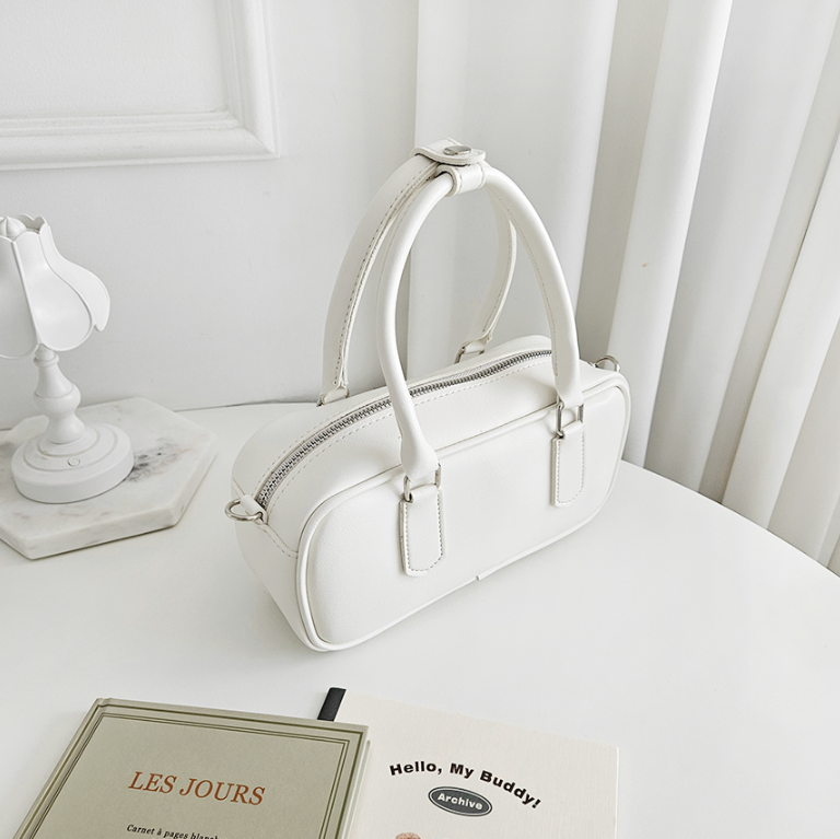 レザー調ミニショルダーバッグ | 詳細画像13