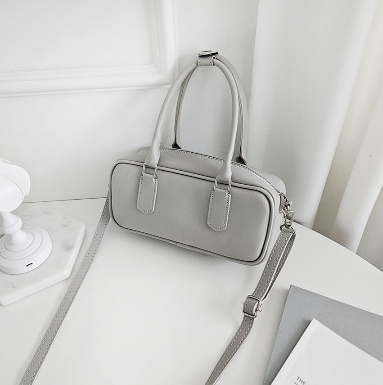 レザー調ミニショルダーバッグ | 詳細画像21