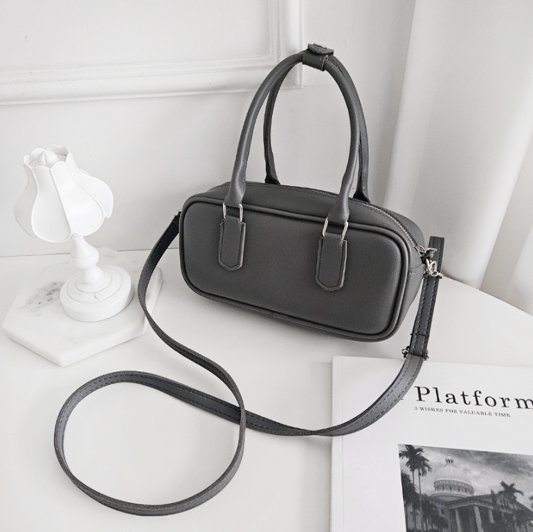 レザー調ミニショルダーバッグ | 詳細画像23