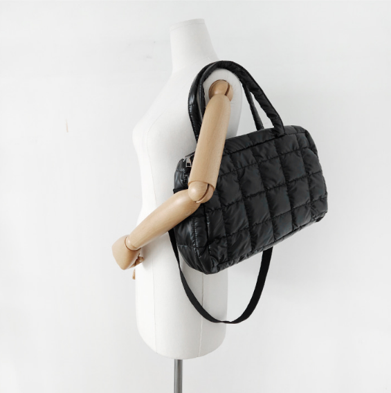 中綿キルティングショルダーバッグ | 詳細画像3