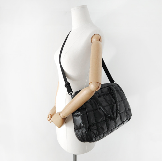 中綿キルティングショルダーバッグ | 詳細画像4