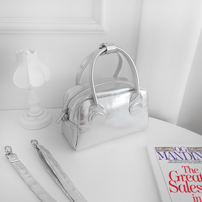 レザー調ショルダーバッグ | 詳細画像16