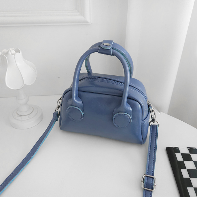 レザー調ショルダーバッグ | 詳細画像25