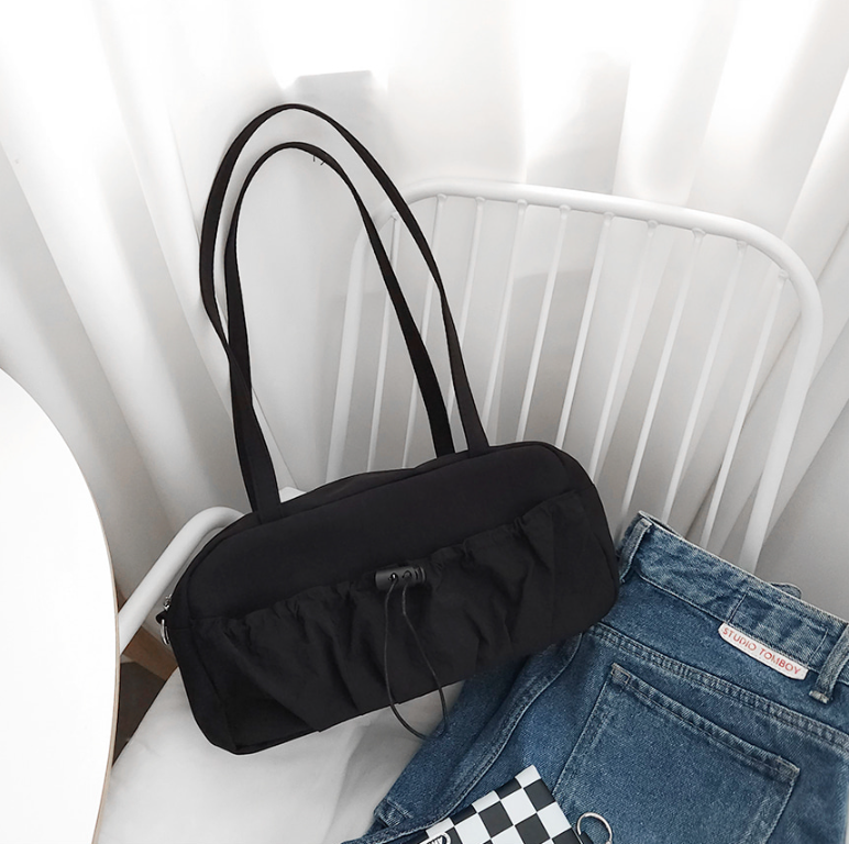 シャーリングドローストリングポケットショルダーバッグストラップ付 | 詳細画像9