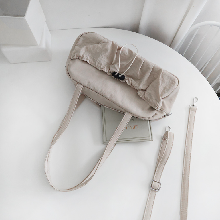 シャーリングドローストリングポケットショルダーバッグストラップ付 | 詳細画像14