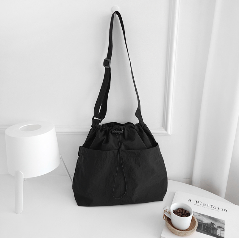 ドローストリングポケットショルダーバッグ | 詳細画像11