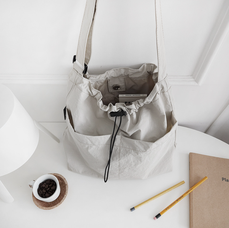 ドローストリングポケットショルダーバッグ | 詳細画像15