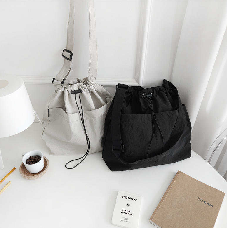 ドローストリングポケットショルダーバッグ | 詳細画像17