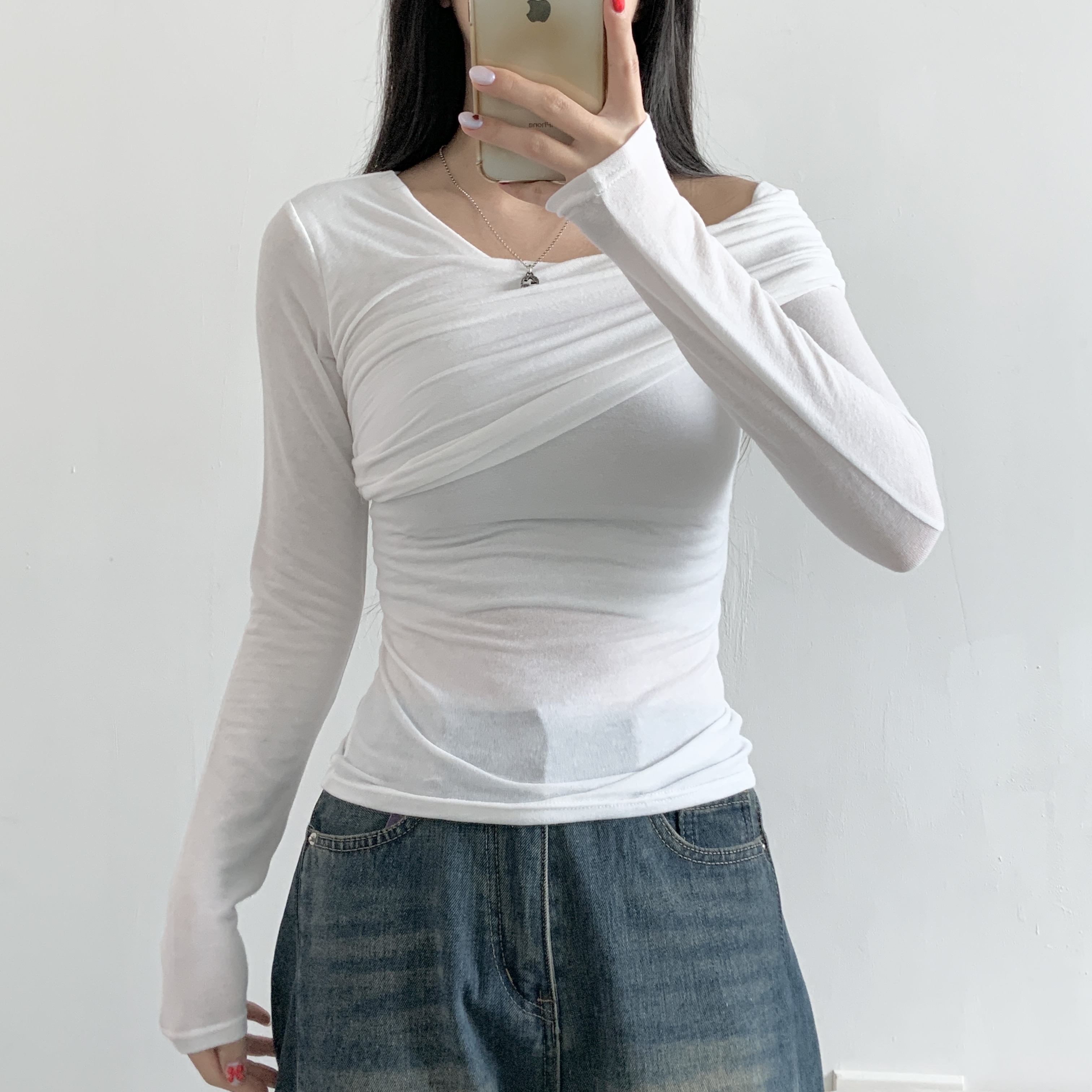 ストレッチオフショルダースリム長袖ギャザーTシャツ | 詳細画像2