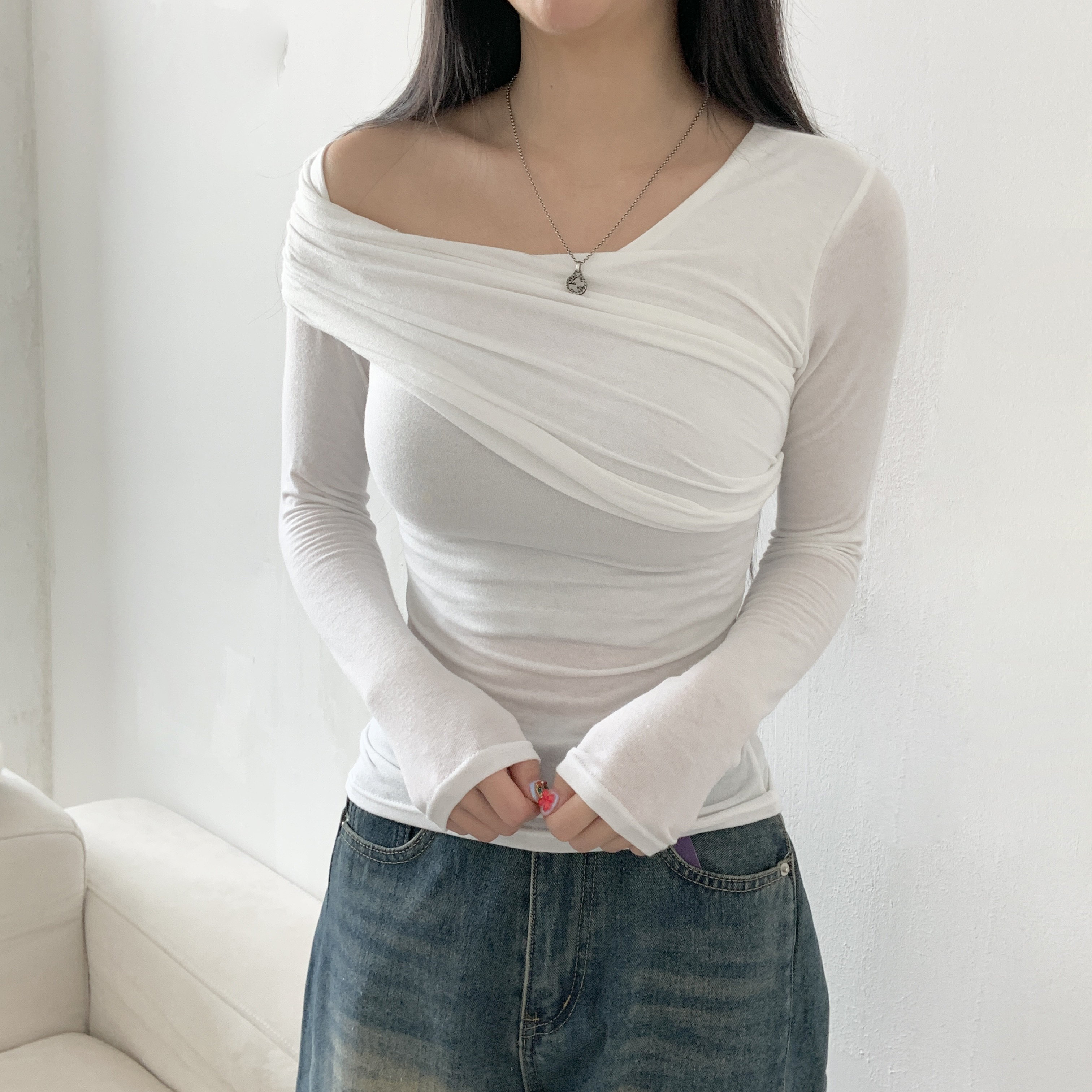 ストレッチオフショルダースリム長袖ギャザーTシャツ | 詳細画像7