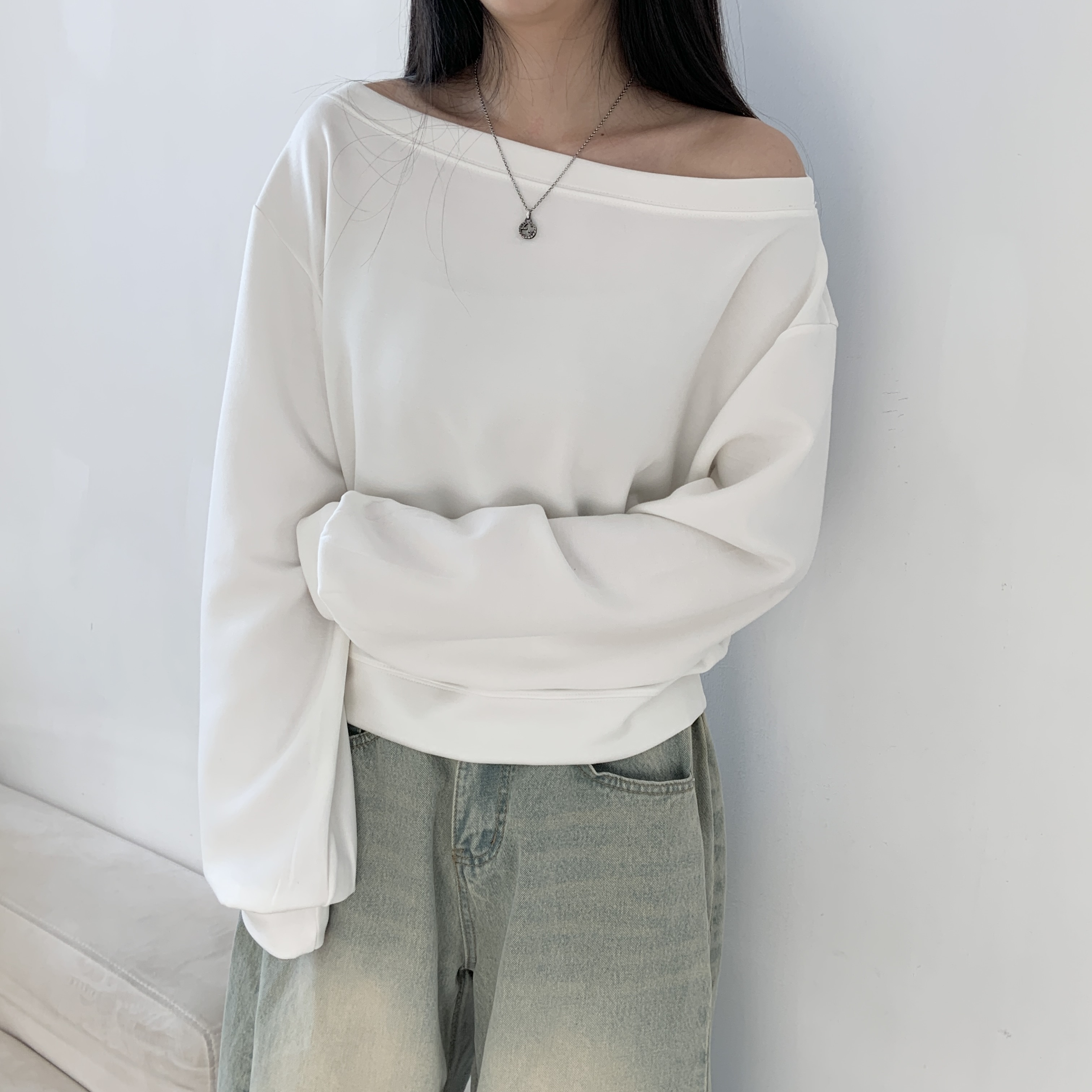 オフショルダールーズ長袖スウェット | 詳細画像3