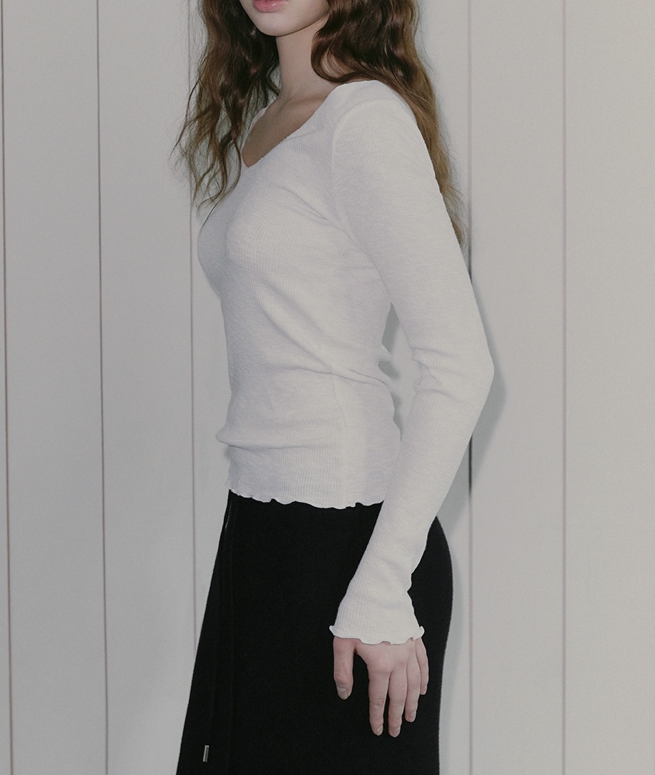 Vネックベーシックスリム長袖Tシャツ | 詳細画像5