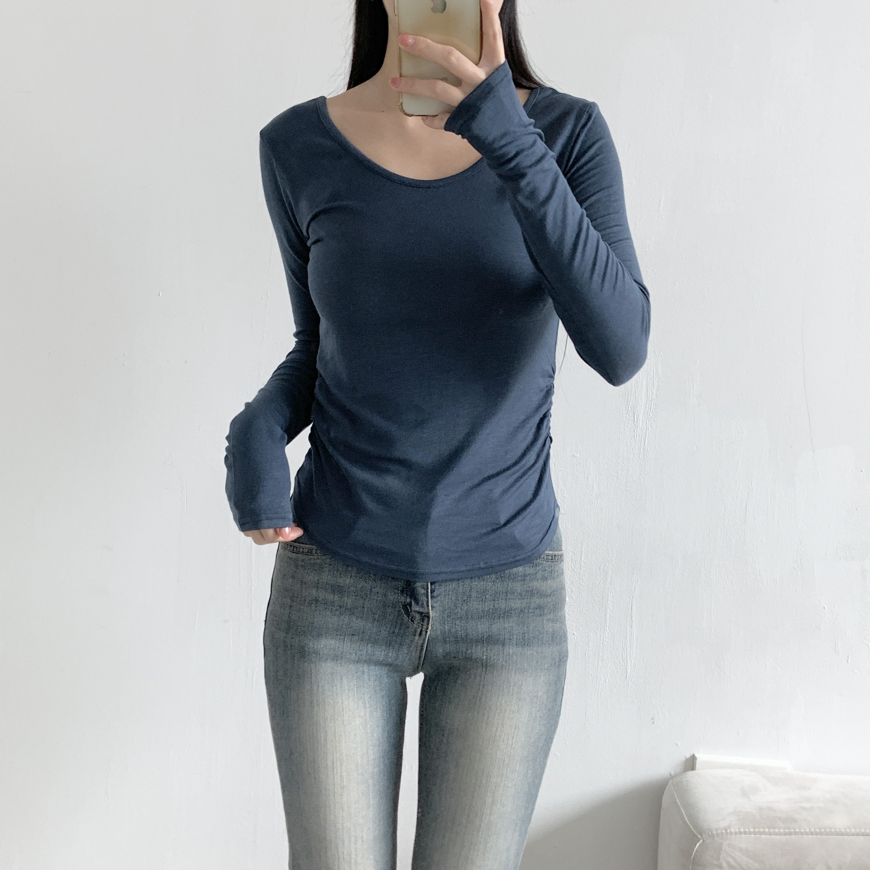 Uネック長袖ギャザーTシャツ | 詳細画像9