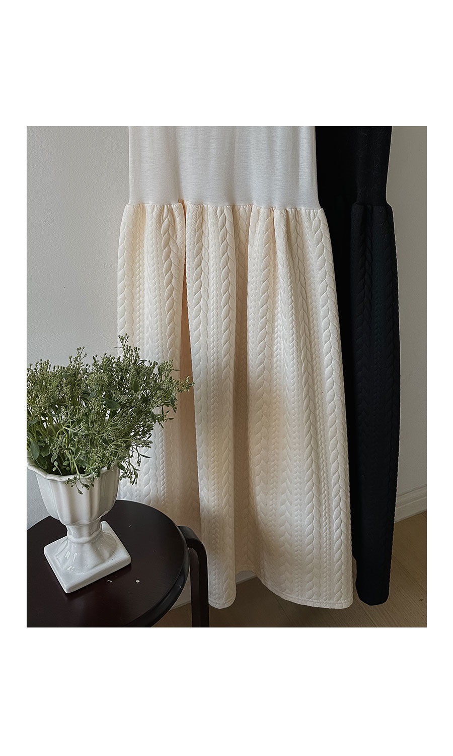 ラウンドネックロングフレアケーブルワンピース | 詳細画像15