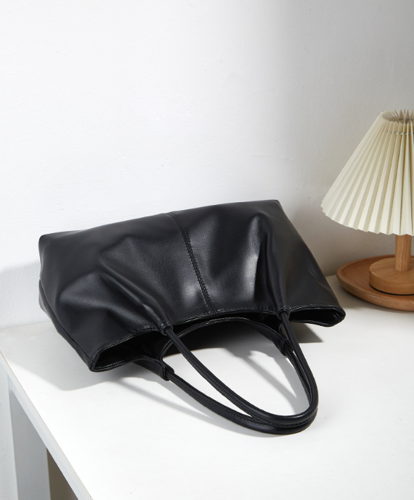 レザー調シンプルショルダーバッグ | 詳細画像12