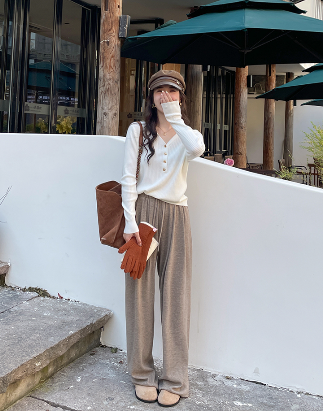 ボタンVネックスリムニット | 詳細画像3