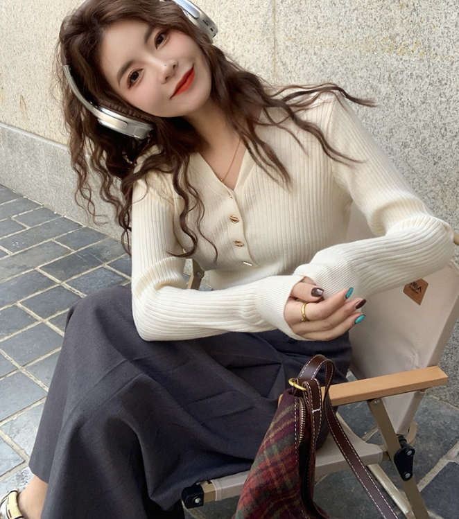 ボタンVネックスリムニット | 詳細画像5