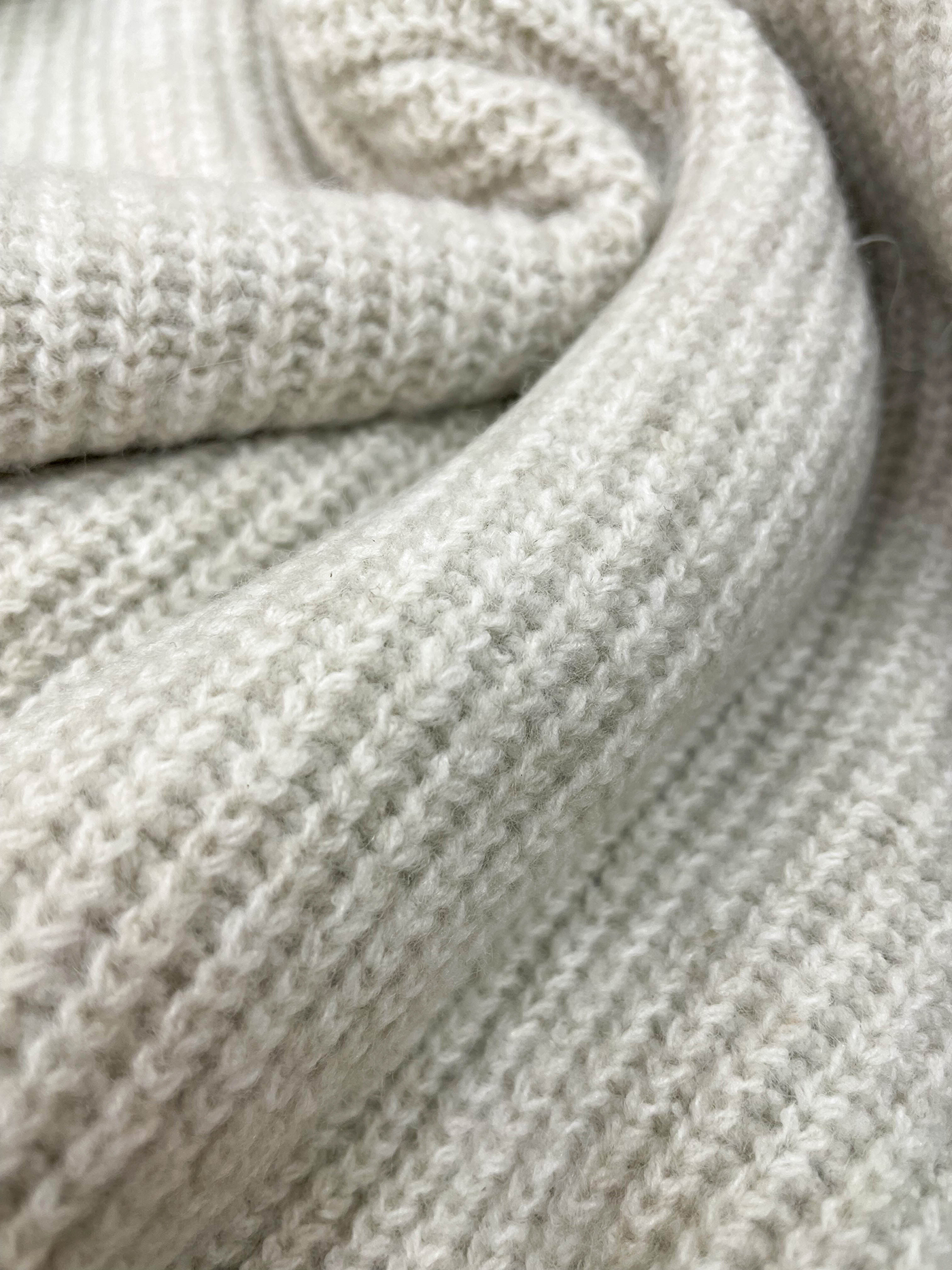 ウール混ボタンストラップVネックカラーカーディガン | 詳細画像5